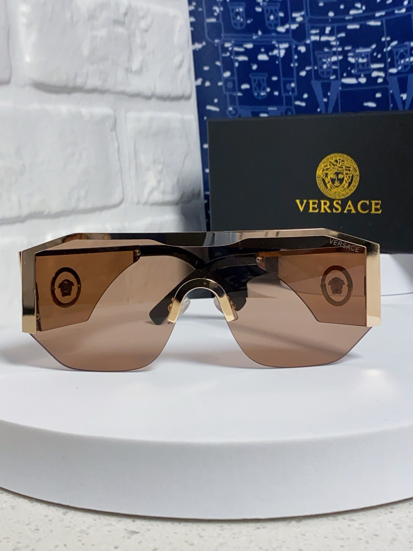 VERSACE ヴェルサーチ サングラス メンズ レディース 20254 メタリック 多角形 フレーム サングラス 防曇 防紫外線 多色展開 - 画像 5