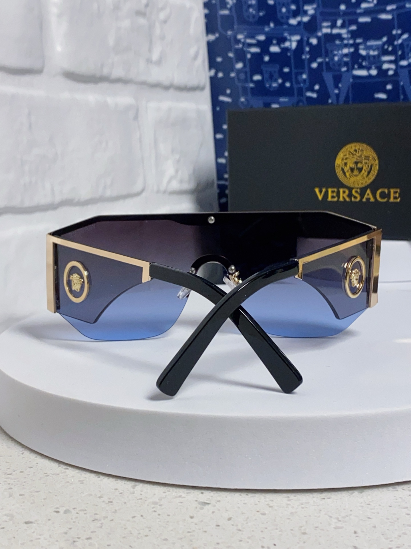 VERSACE ヴェルサーチ サングラス メンズ レディース 逆さまガラス メダリオン サングラス ブルーレンズ 両面仕様 多色展開 - 画像 6