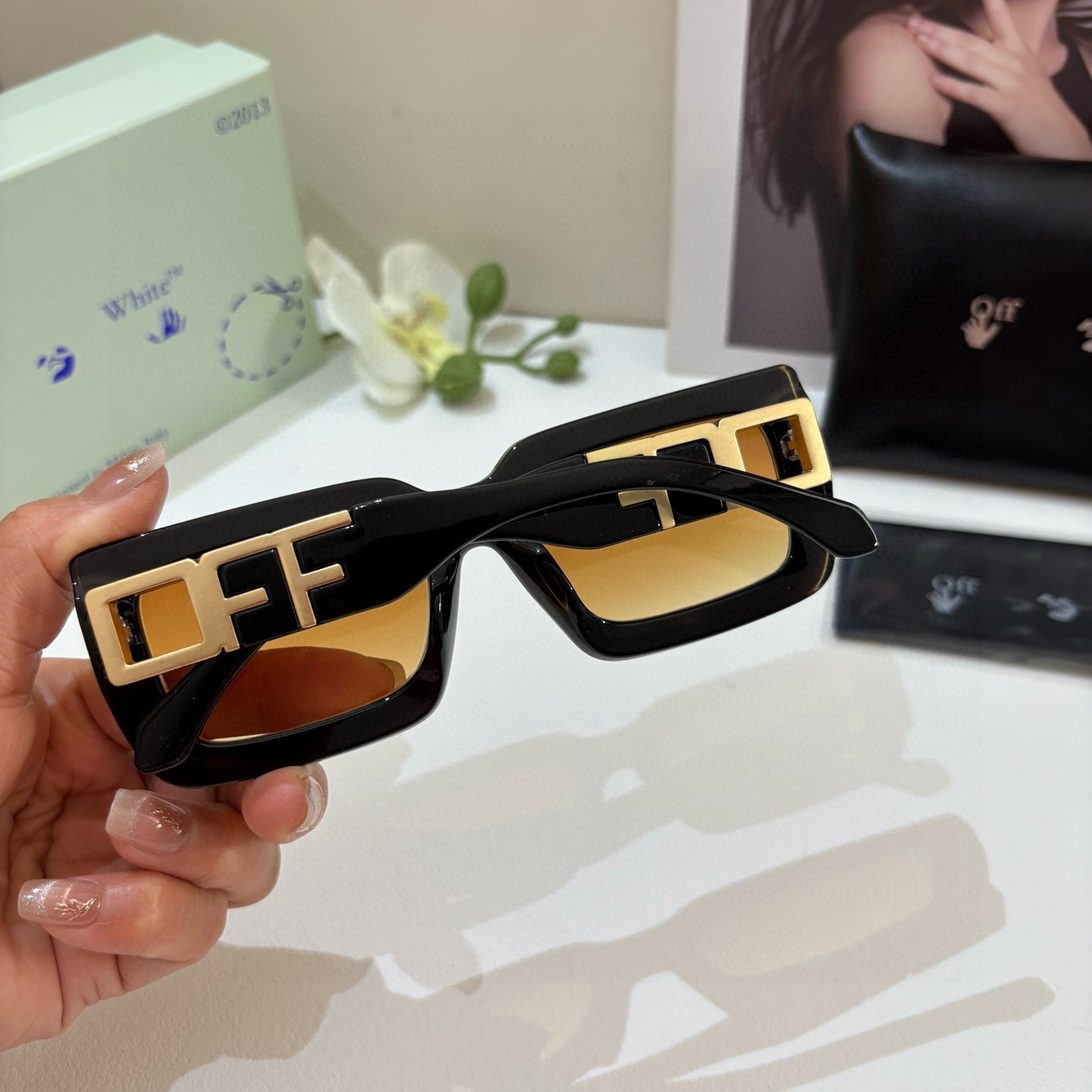 Off-White オフホワイト サングラス メンズ レディース ブラック ゴールド レイズ オフホワイト オフホワイト メガネ サングラス 3D加工 シルバー グラス 10000YEN - 画像 4