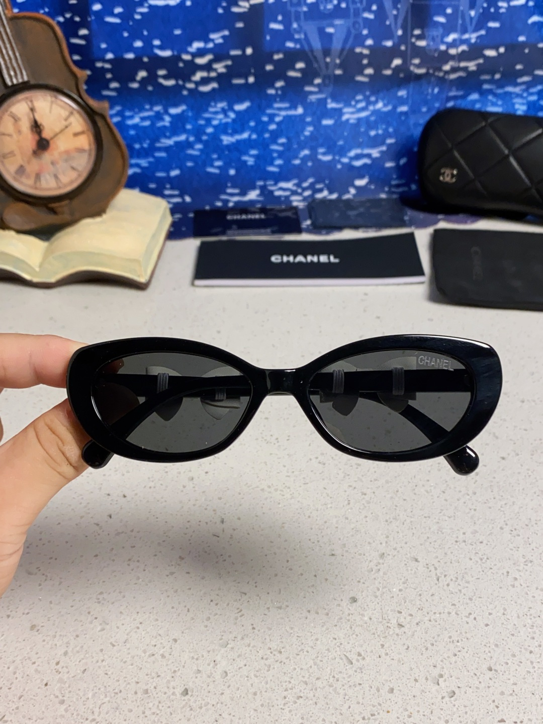 CHANEL シャネル サングラス フェイスリボン ブローチ かわいい レディース ブラック 多色展開 - 画像 7