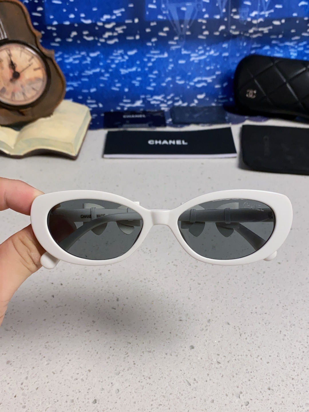 CHANEL シャネル サングラス フラットシェイプ かわいい フラットタイプ レディース 白色 多色展開 - 画像 7