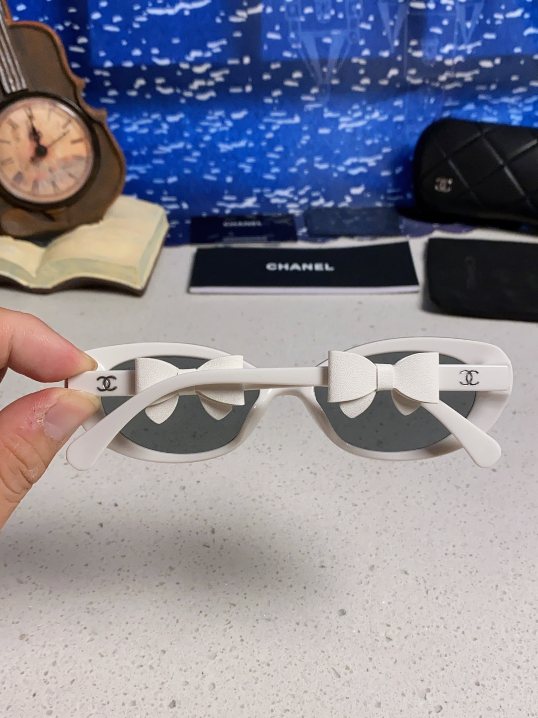 CHANEL シャネル サングラス フラットシェイプ かわいい フラットタイプ レディース 白色 多色展開 - 画像 8