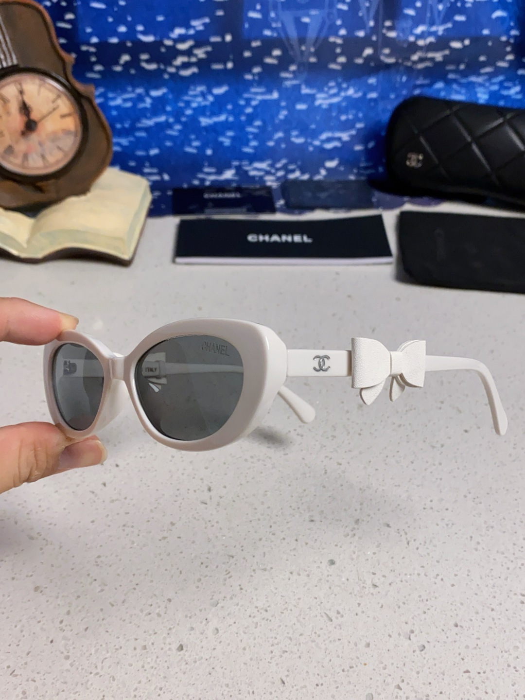 CHANEL シャネル サングラス フラットシェイプ かわいい フラットタイプ レディース 白色 多色展開 - 画像 9