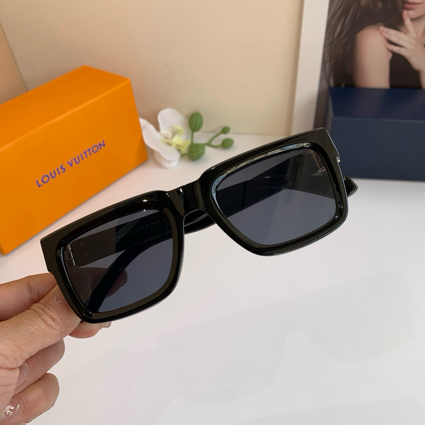 LOUIS VUITTON ルイヴィトン メガネ フレーム 太陽メガネ ブラック トレンディー 通勤 メンズ レディース - 画像 3