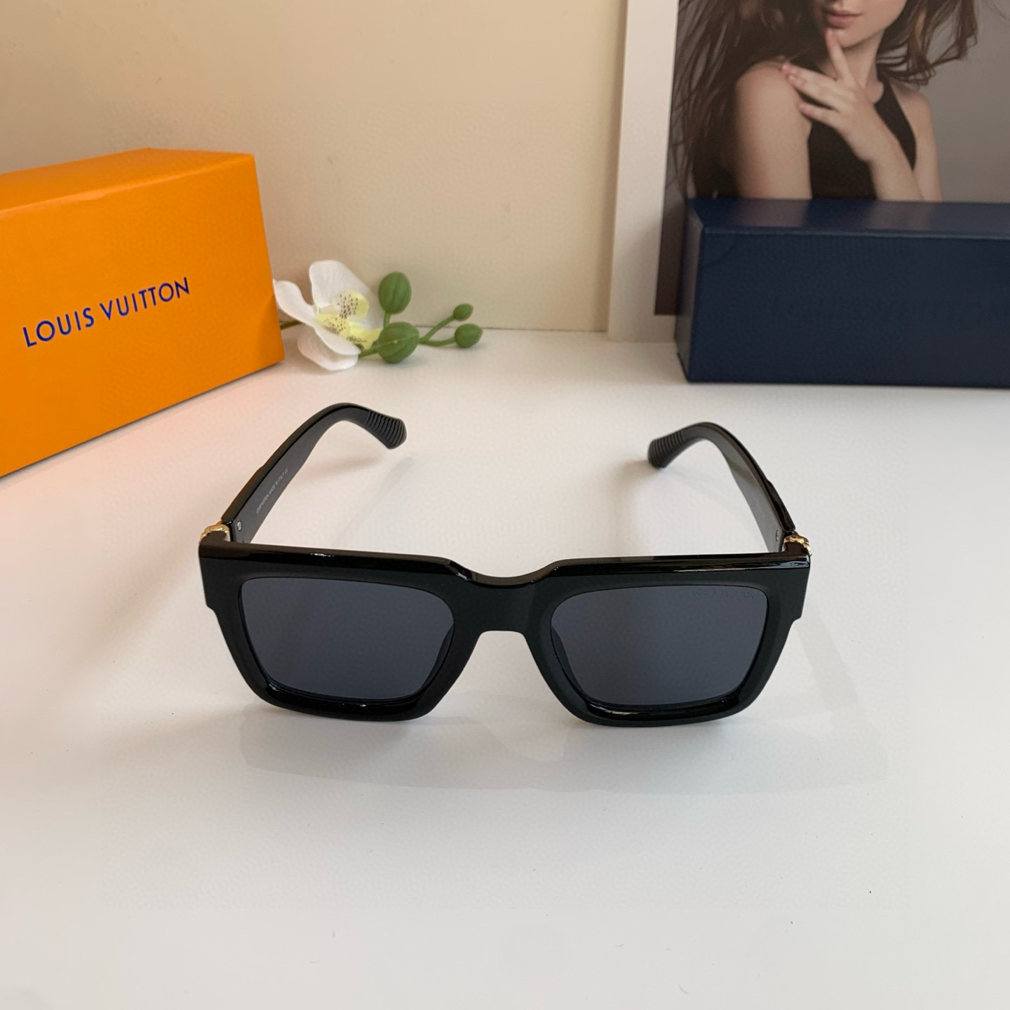 LOUIS VUITTON ルイヴィトン メガネ フレーム 太陽メガネ ブラック トレンディー 通勤 メンズ レディース - 画像 4