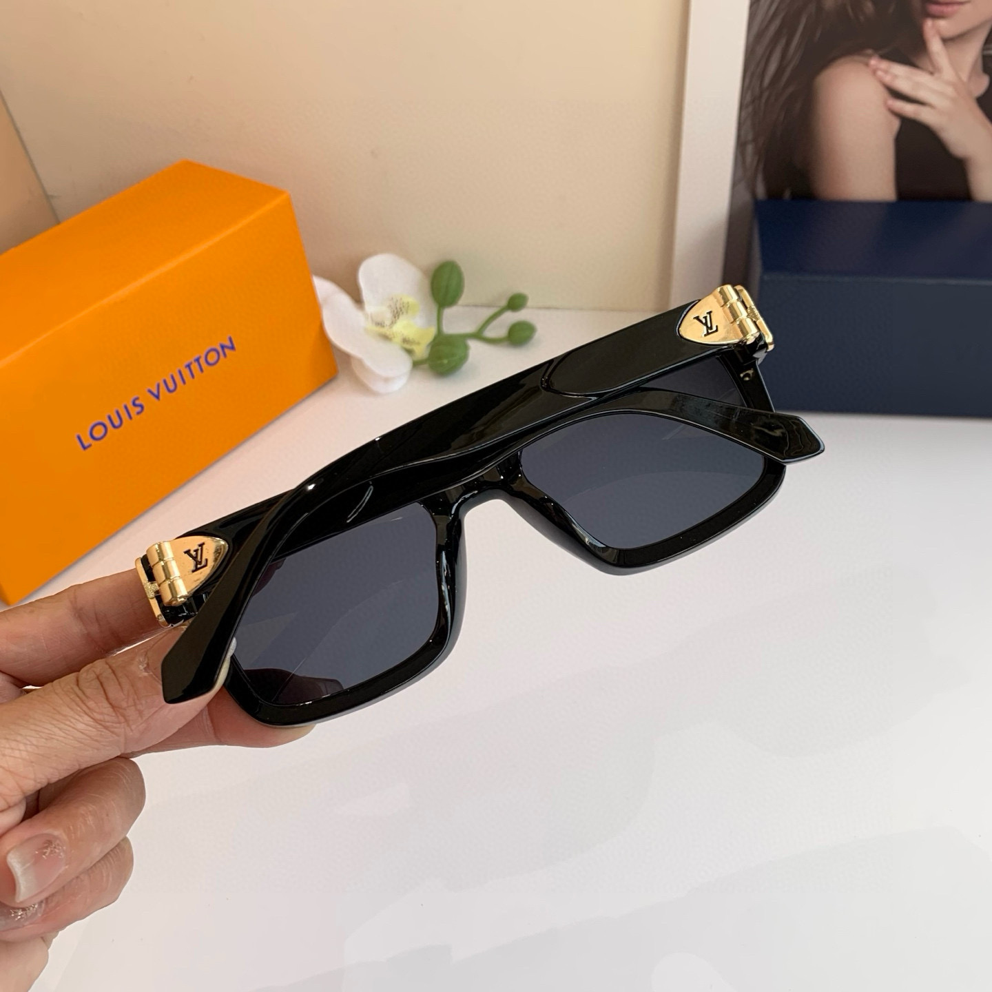 LOUIS VUITTON ルイヴィトン メガネ フレーム 太陽メガネ ブラック トレンディー 通勤 メンズ レディース - 画像 5