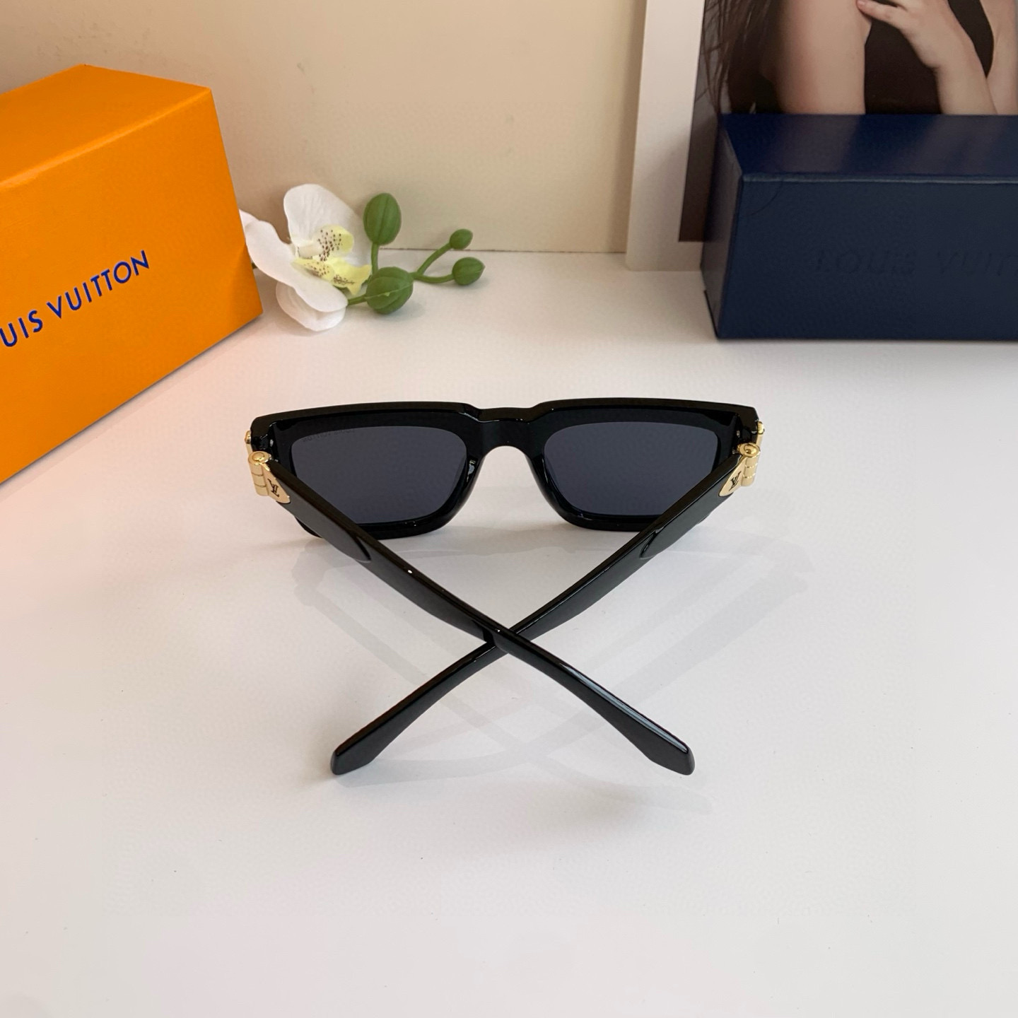 LOUIS VUITTON ルイヴィトン メガネ フレーム 太陽メガネ ブラック トレンディー 通勤 メンズ レディース - 画像 7