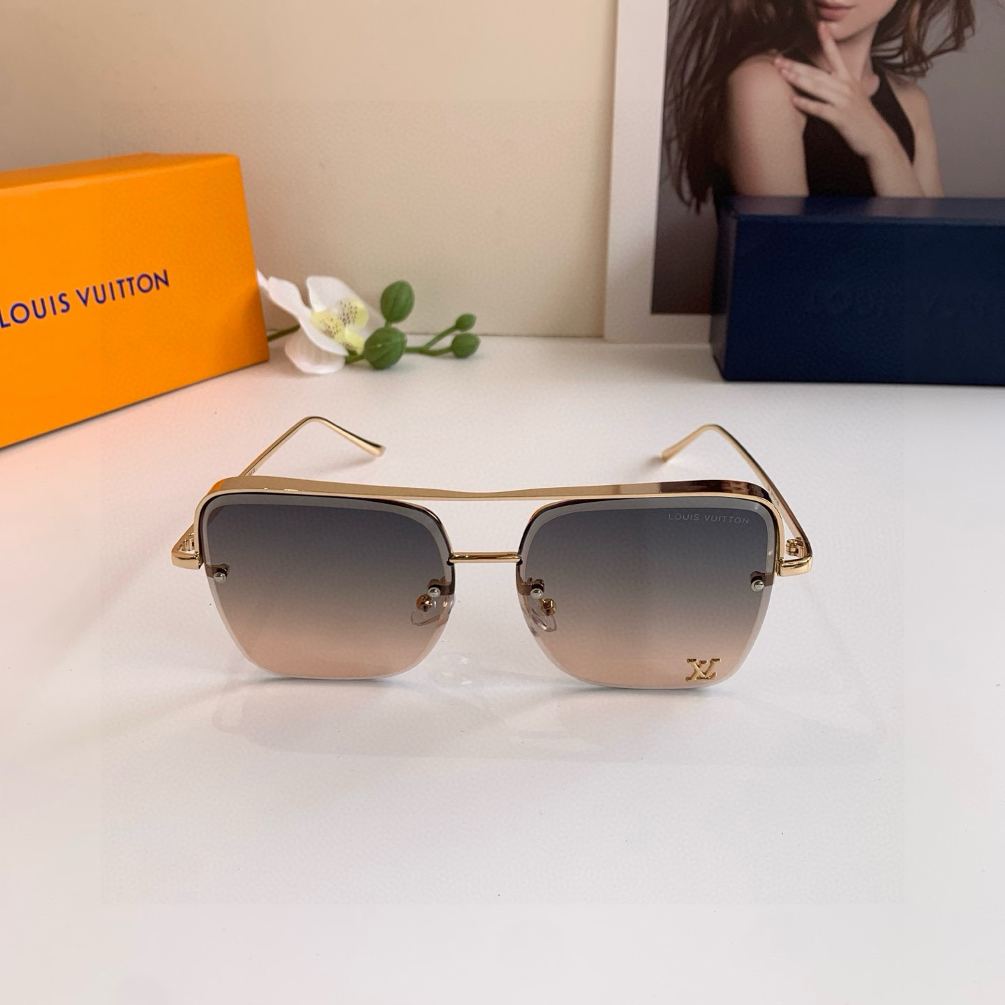 LOUIS VUITTON ルイヴィトン サングラス フレームタイプ 男女兼用 ブラック ブラウン グラデーション 2色展開 - 画像 4