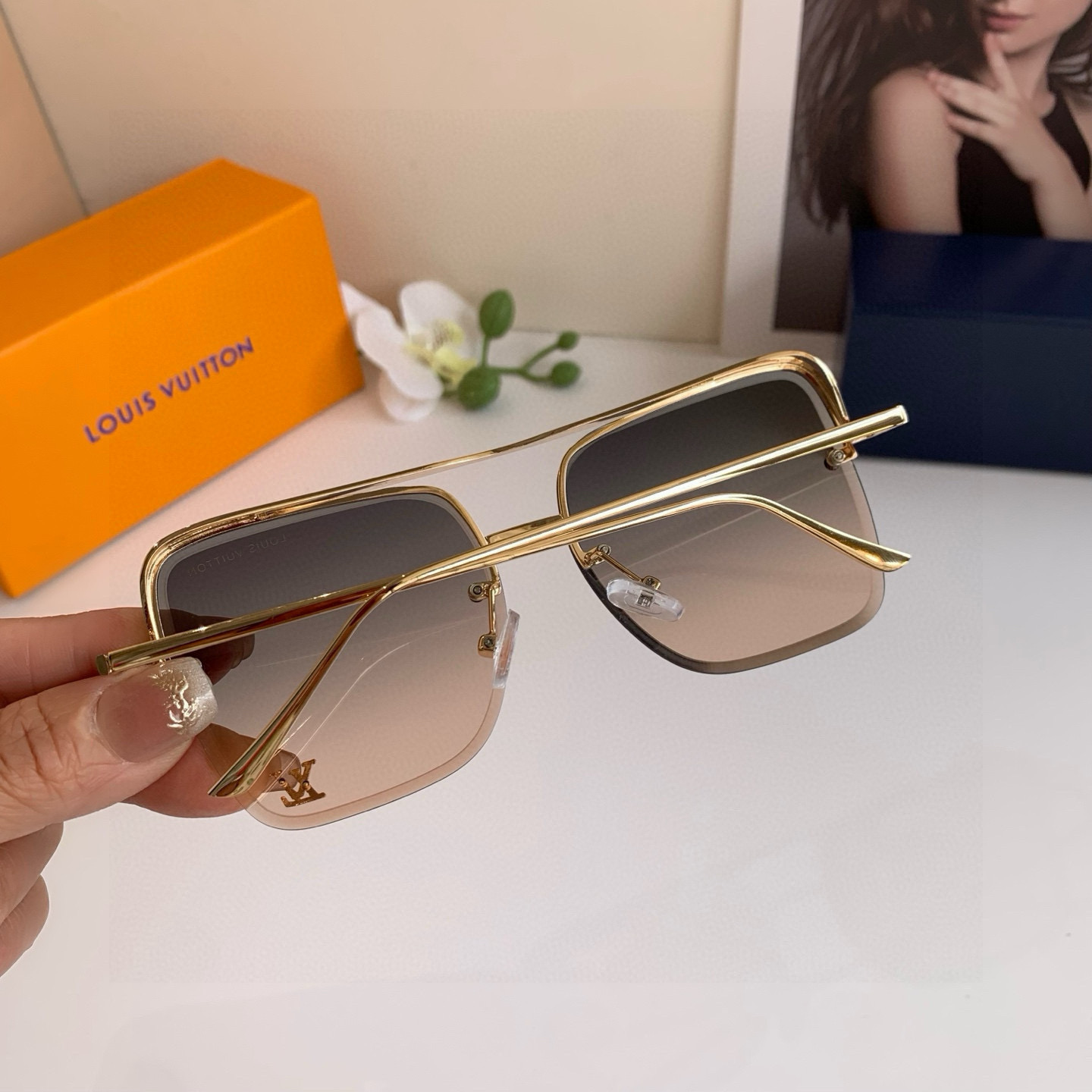 LOUIS VUITTON ルイヴィトン サングラス フレームタイプ 男女兼用 ブラック ブラウン グラデーション 2色展開 - 画像 5