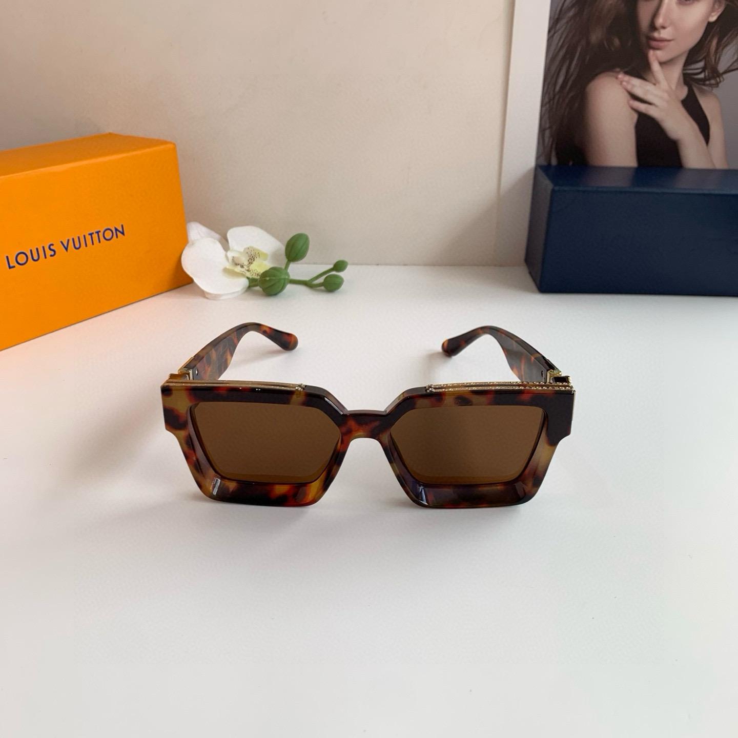 LOUIS VUITTON ルイヴィトン サングラス フレームサイズ54 メンズ レディース ブラック ブラウン 2色展開 - 画像 5