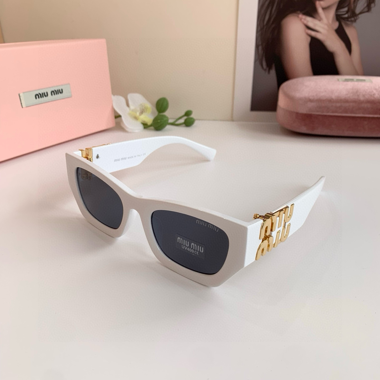 MIU MIU ミウミウ メガネ フレーム 男女兼用 フレーム メンズ レディース 防紫外线 サングラス ホワイト ブラック - 画像 3