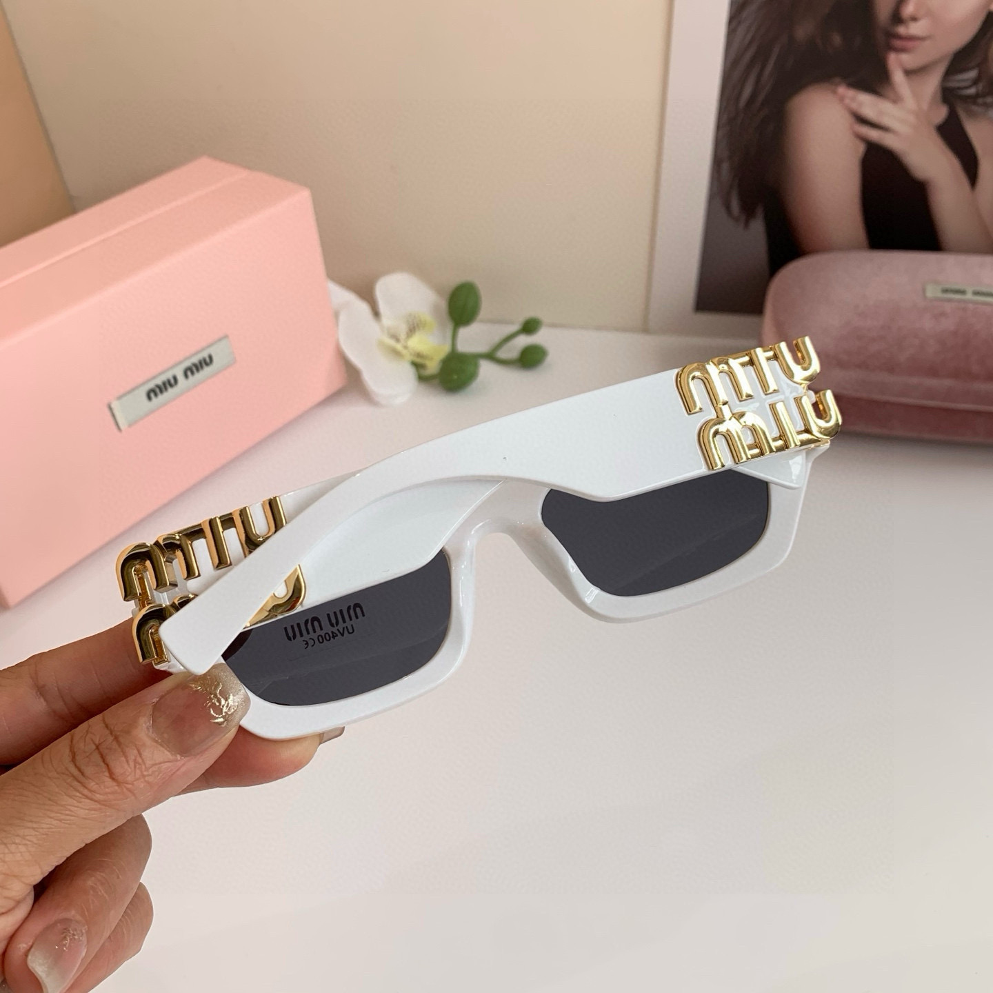 MIU MIU ミウミウ メガネ フレーム 男女兼用 フレーム メンズ レディース 防紫外线 サングラス ホワイト ブラック - 画像 6