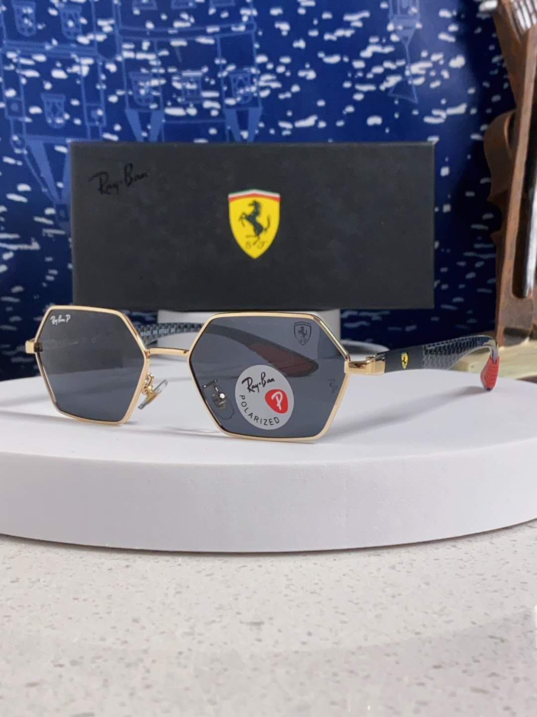 RAYBAN レイバン サングラス フェラーリ コラボ 2025年新作 偏光 メンズ レディース 男女兼用 全6色展開 RB3137