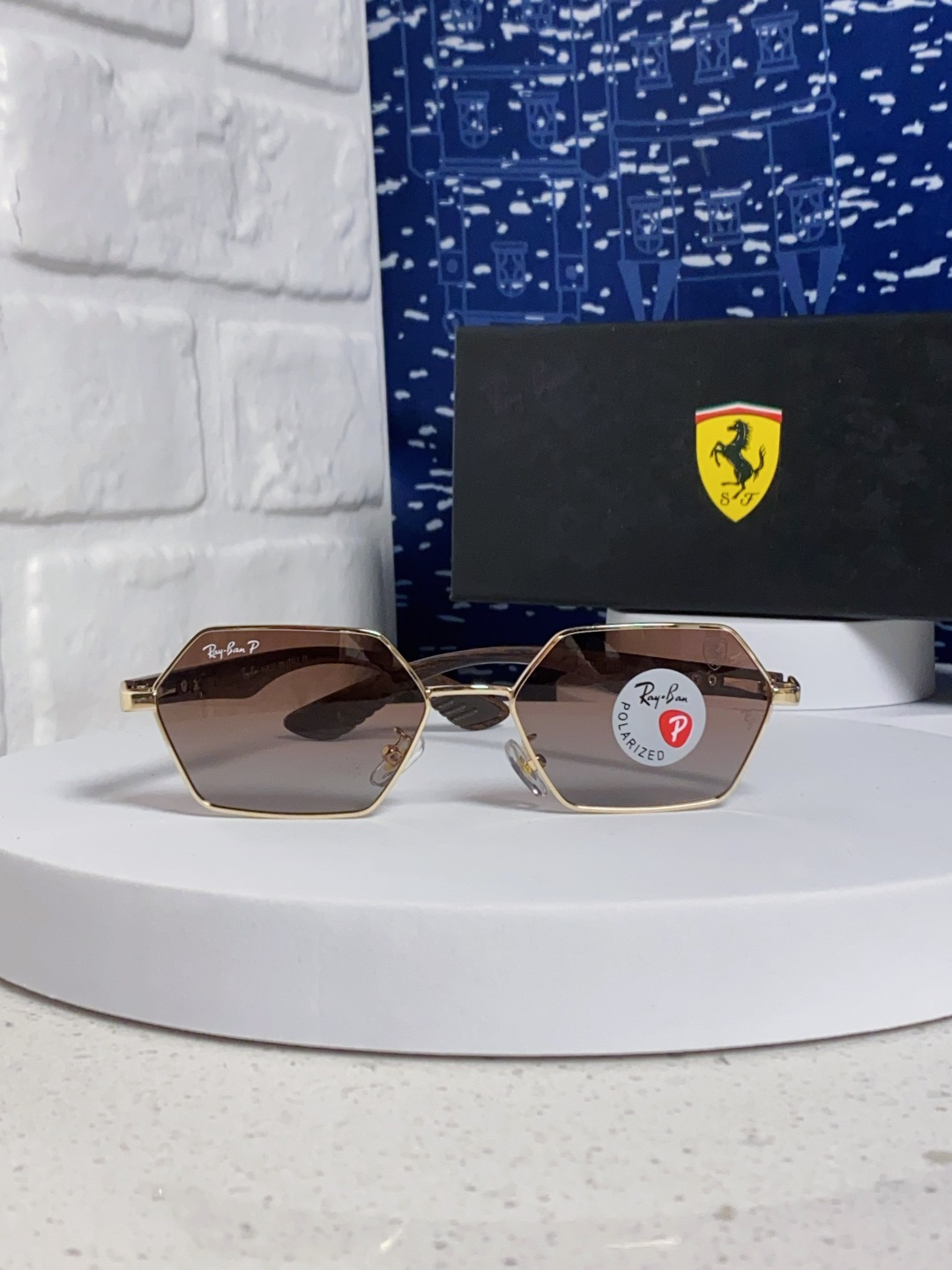 RAYBAN レイバン メンズサングラス RB3137 フェラーリコラボ 軽量 偏光 メンズ レディース 全6色展開 - 画像 5