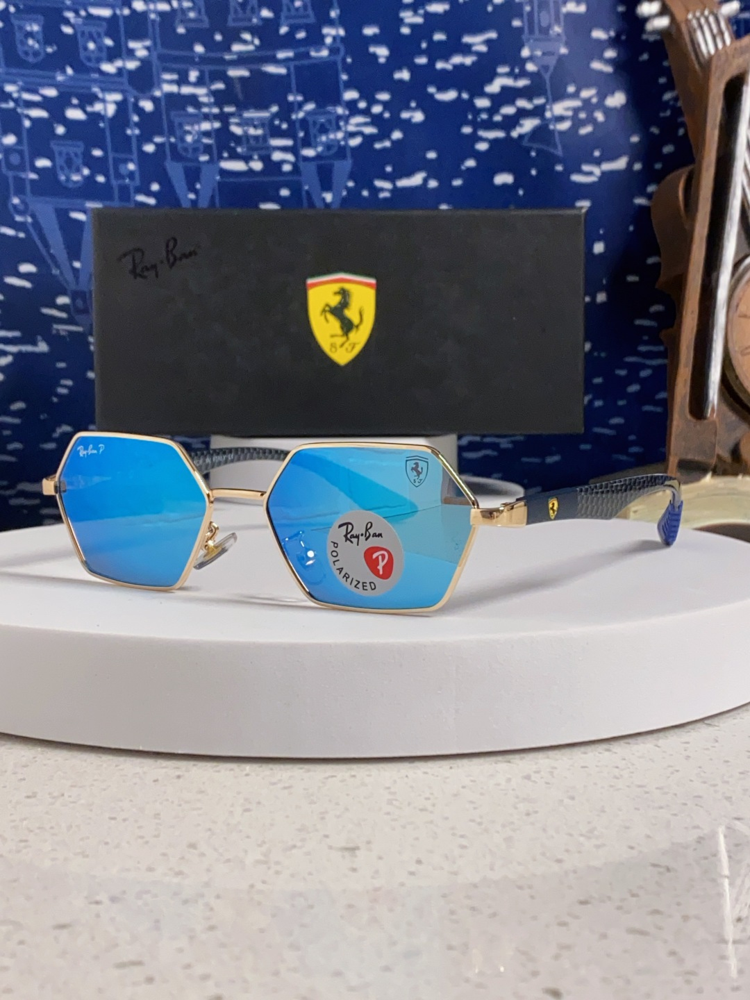 RAY-BAN レイバン サングラス メンズ レディース フラッグシップモデル 軽量 耐衝撃 偏光レンズ 通勤 男女兼用 ブルーレンズ 多色展開 RB3137