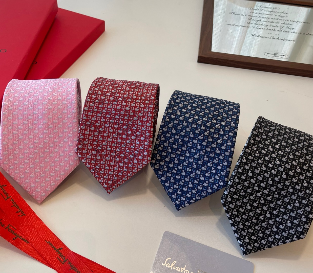 フェラガモ風 ネクタイ フェラガモ調 結婚式 ホスト 衣装 高級シルク調 光沢 水色 ネイビー レッド ブルー - 画像 9