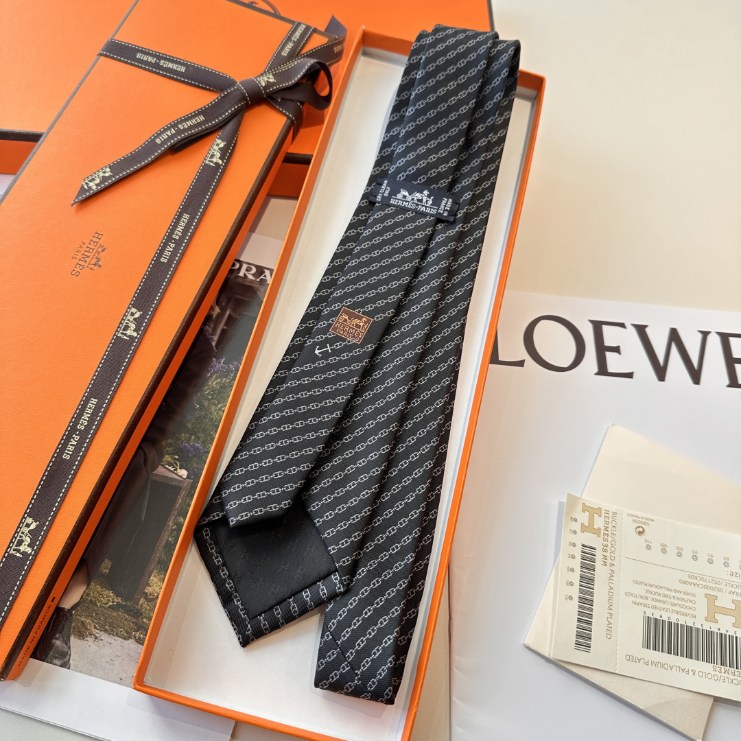 チェーン柄 ネクタイ ハイブランド調 結婚式 プレゼント 衣装 高級シルク調 光沢 ネイビー - 画像 5