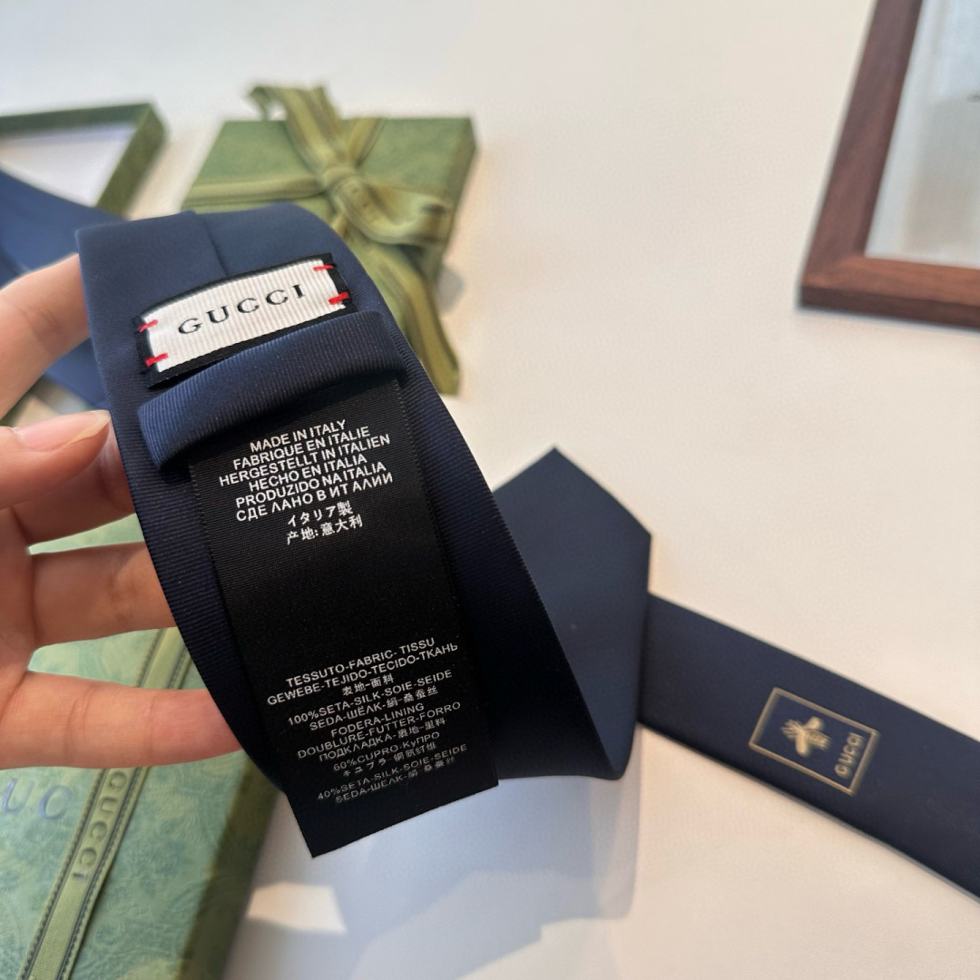 馬蹄銃柄 ネクタイ グッチ風 結婚式 ホスト 衣装 高級シルク調 光沢 ネイビー - 画像 6