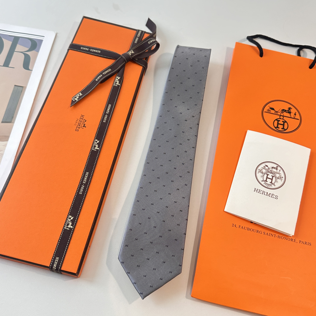 H柄 ネクタイ ハイブランド調 結婚式 ホスト 衣装 高級シルク調 光沢 グレー - 画像 2