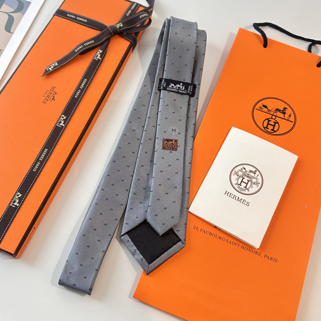 H柄 ネクタイ ハイブランド調 結婚式 ホスト 衣装 高級シルク調 光沢 グレー - 画像 3