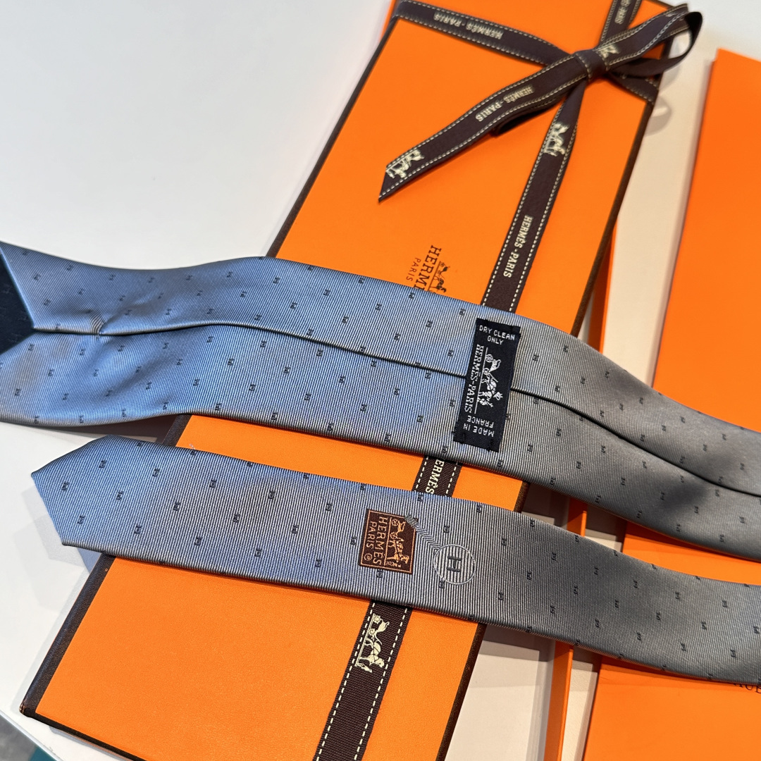 H柄 ネクタイ ハイブランド調 結婚式 ホスト 衣装 高級シルク調 光沢 グレー - 画像 4