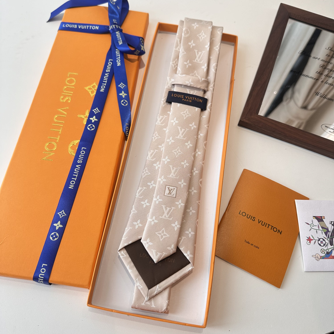 モノグラム柄 ネクタイ ルイ・ヴィトン風 プレゼント 結婚式 ホスト 衣装 高級シルク調 光沢 ベージュ - 画像 3