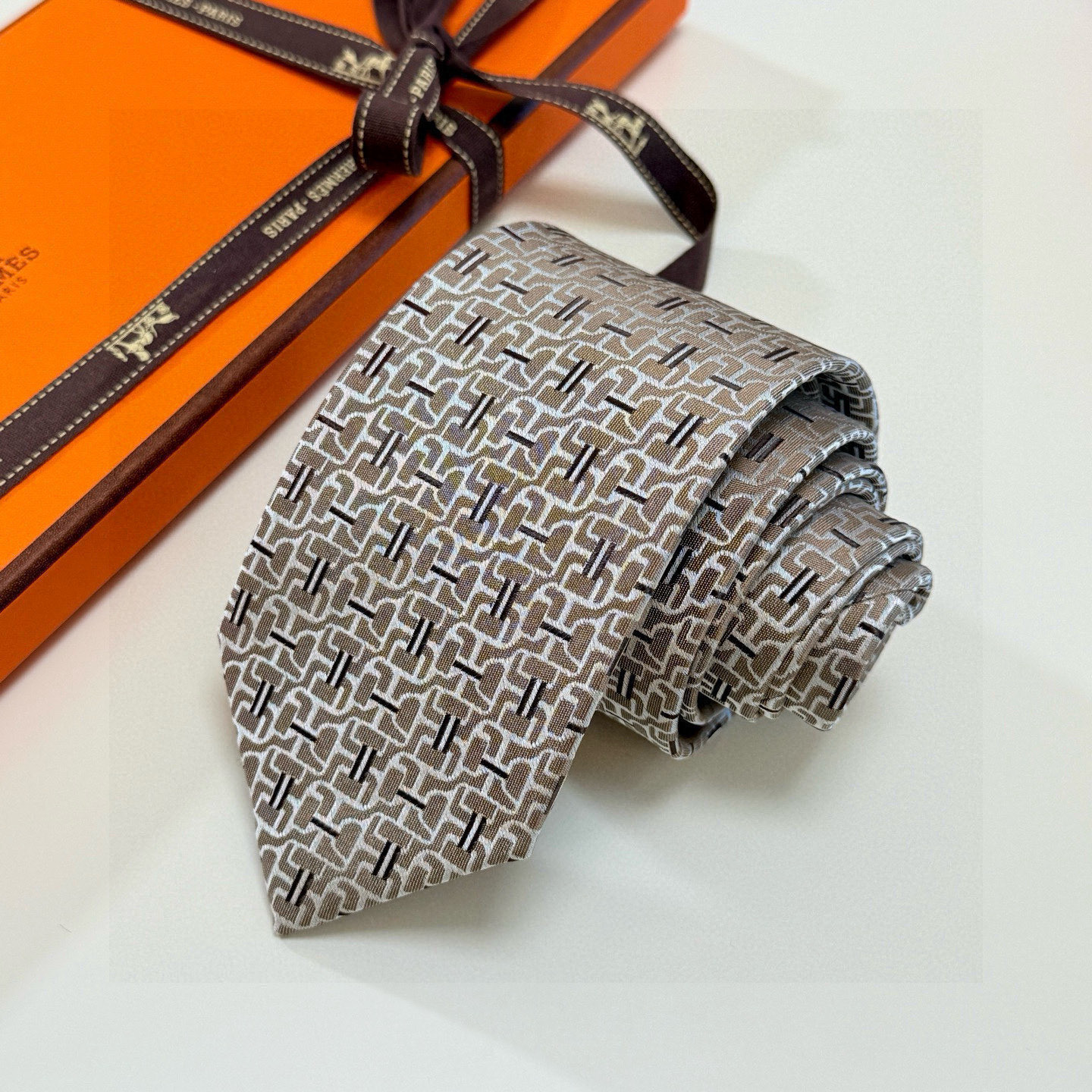 H織り ネクタイ ハンドメイド調 結婚式 ホスト 衣装 高級シルク調 光沢 ネイビー - 画像 6