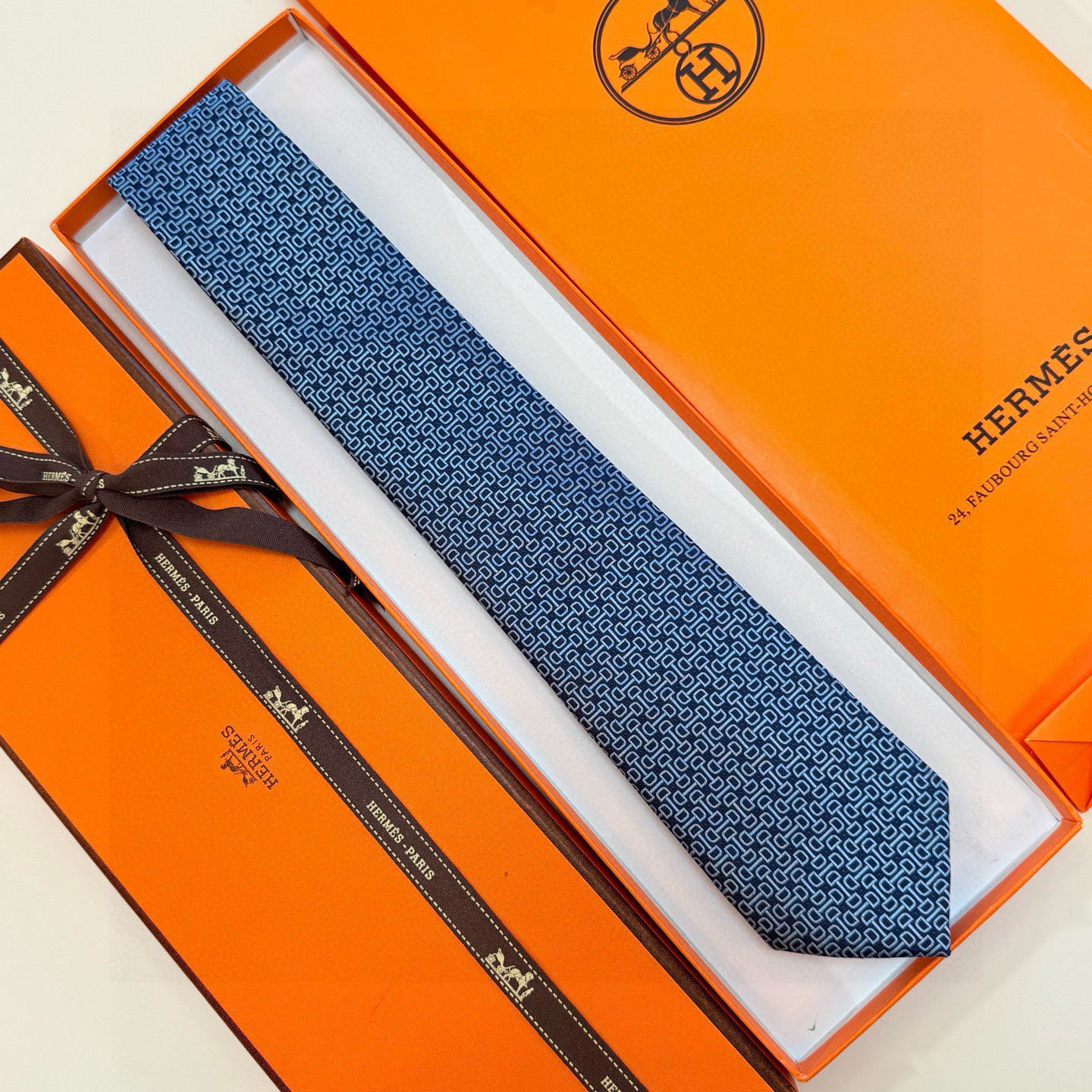 H織り ネクタイ ハイブランド調 結婚式 ホスト 衣装 高級シルク調 光沢 ネイビー - 画像 8