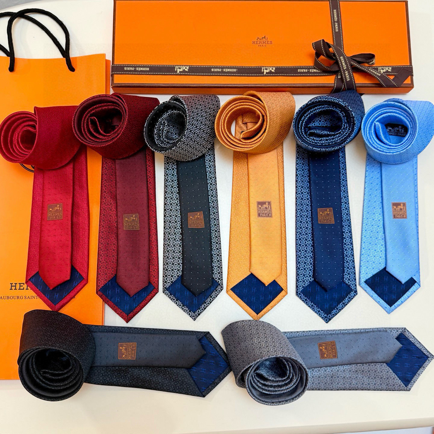 H柄 ネクタイ ハイブランド調 ホスト 衣装 結婚式 高級シルク調 光沢 ネイビー - 画像 6