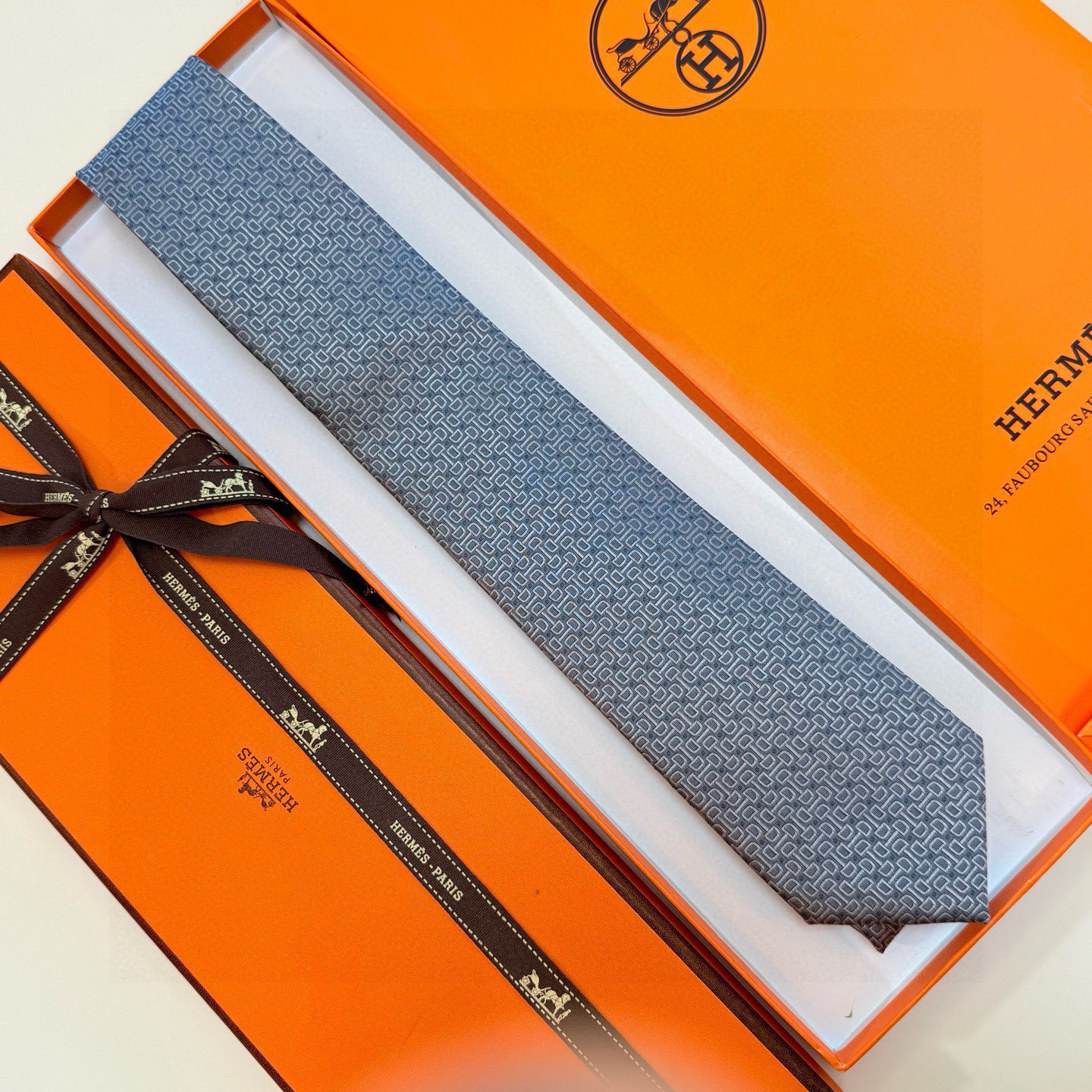 H織り ネクタイ ハイブランド調 結婚式 ホスト 衣装 高級シルク調 光沢 グレー - 画像 8