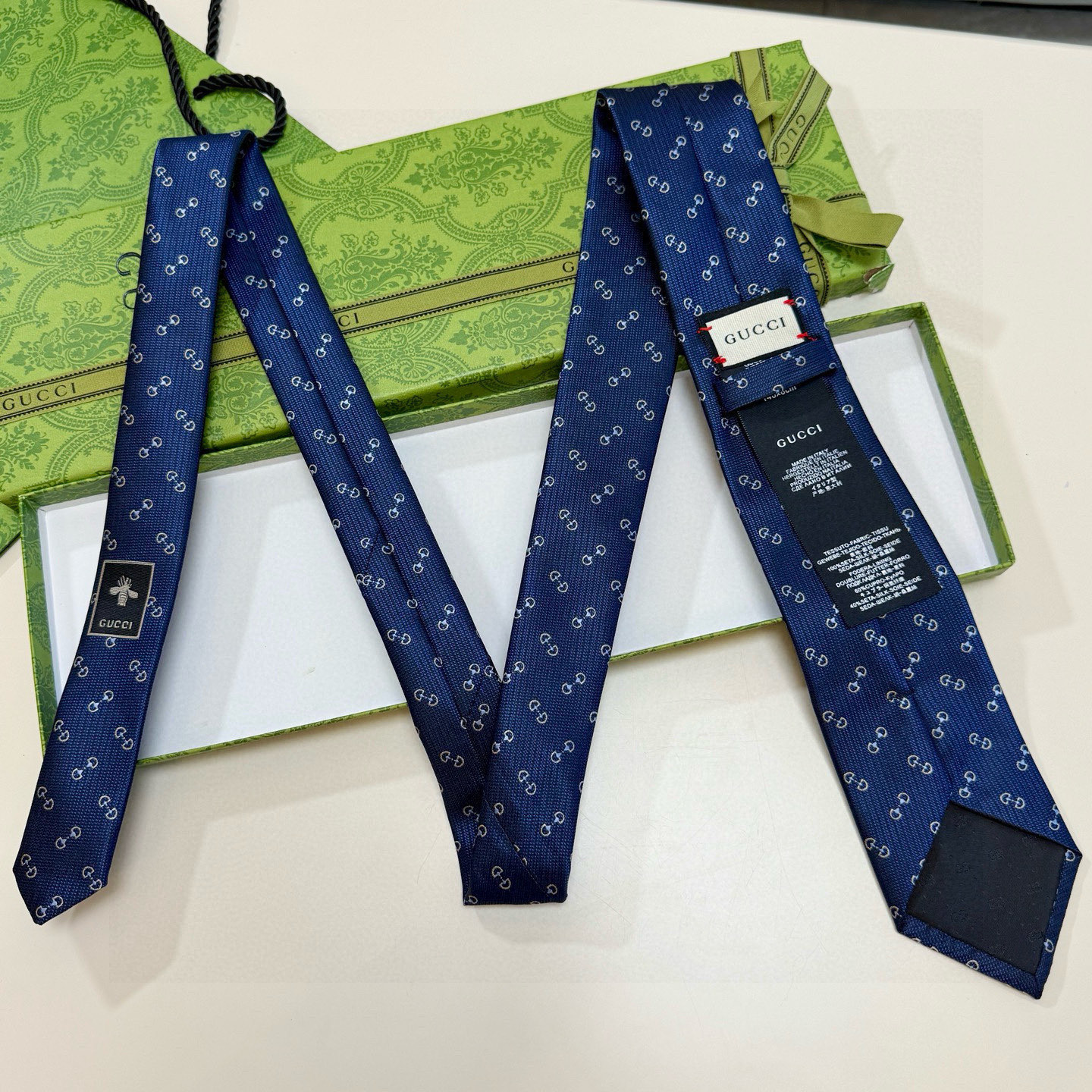 GG柄 ネクタイ グッチ調 結婚式 ホスト 衣装 高級シルク調 光沢 ネイビー - 画像 7