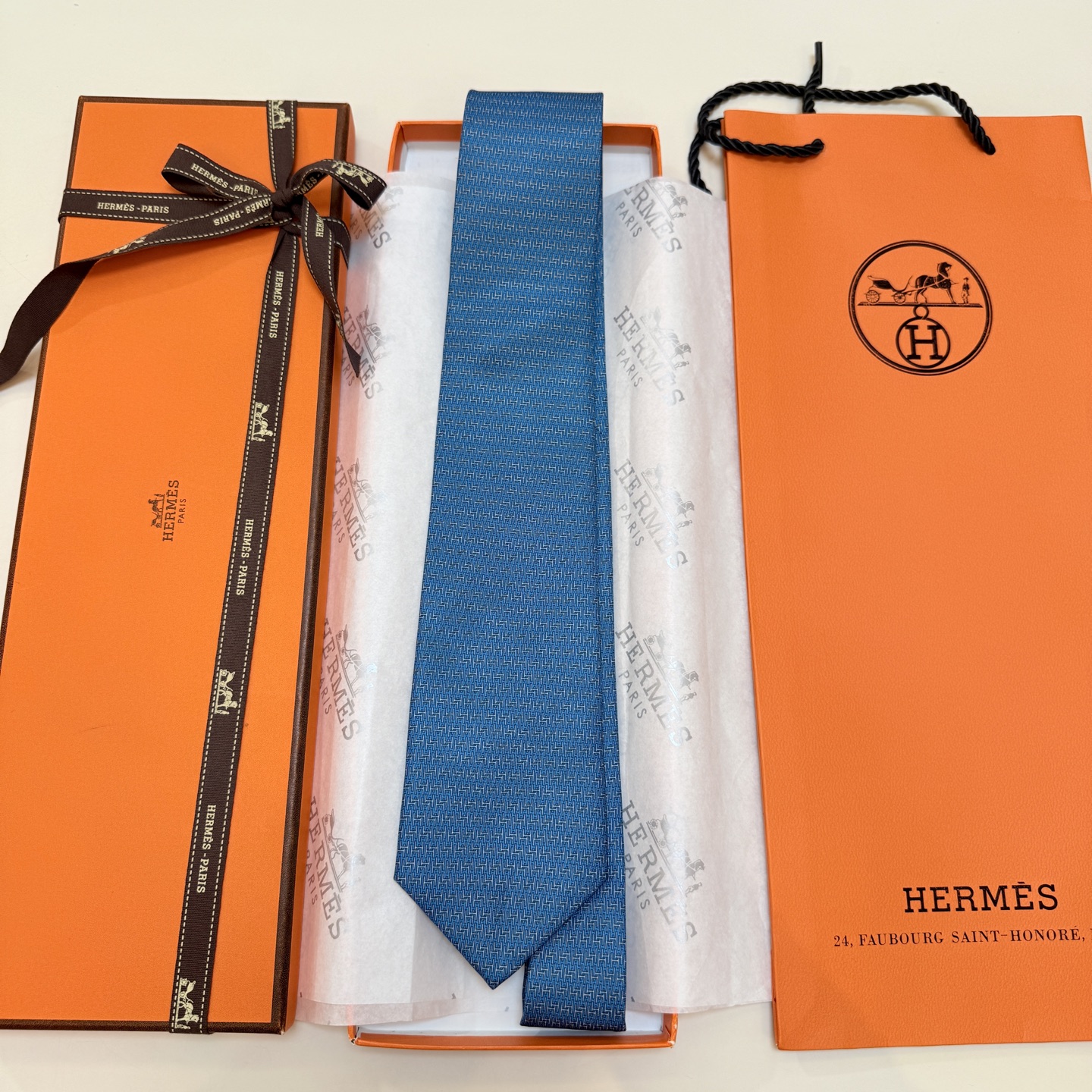 H織り ネクタイ ハイブランド調 結婚式 ホスト 衣装 高級シルク調 光沢 ライトブルー - 画像 6