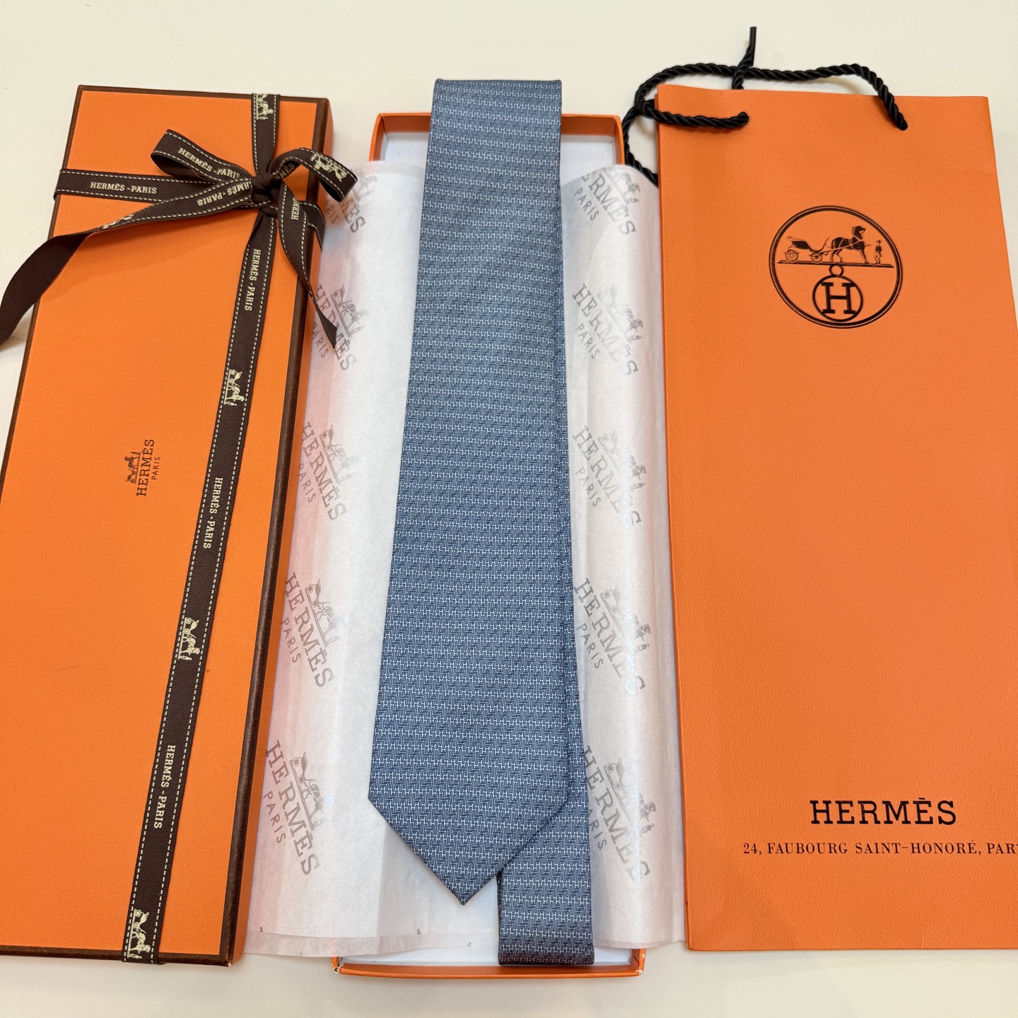 H織り ネクタイ ハイブランド調 結婚式 ホスト 衣装 高級シルク調 光沢 水色 - 画像 4