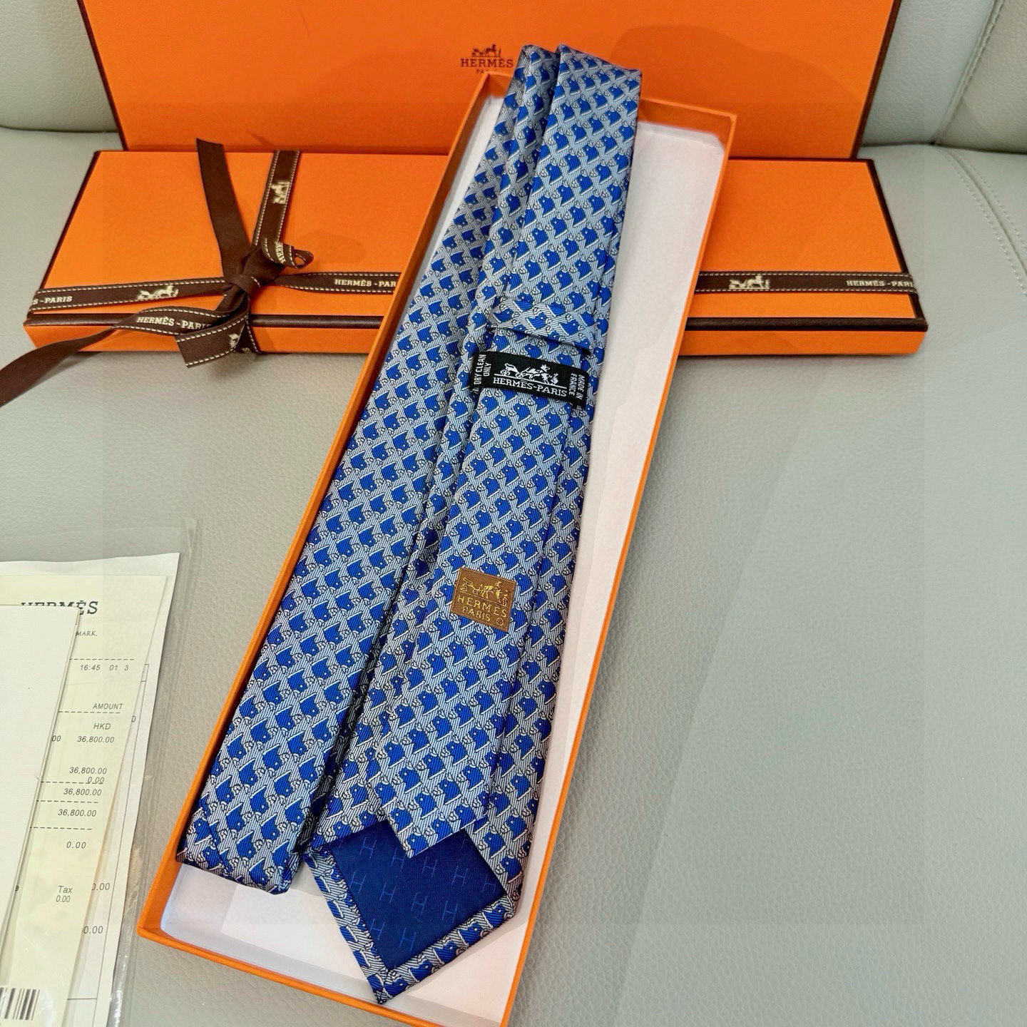 エレガントなスカーフ柄 ネクタイ ヘルメス風 結婚式 ホスト 衣装 高級シルク調 光沢 水色 - 画像 5