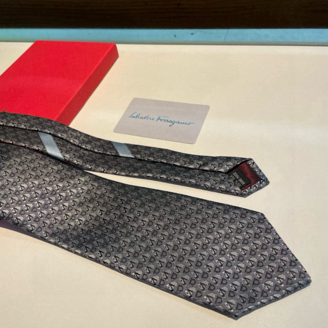 フェラガモ風 ネクタイ フェラガモ調 結婚式 ホスト 衣装 高級シルク調 光沢 グレー - 画像 4