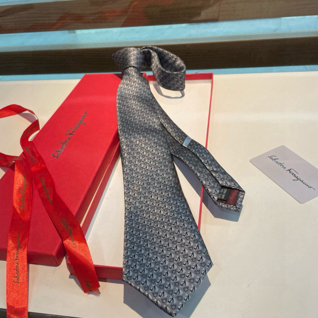 フェラガモ風 ネクタイ フェラガモ調 結婚式 ホスト 衣装 高級シルク調 光沢 グレー - 画像 6
