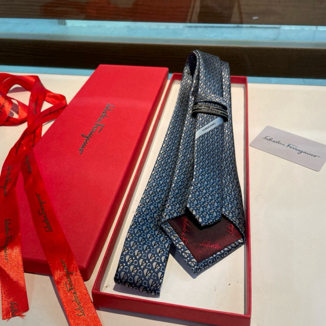 ガンチーニ柄 ネクタイ フェラガモ風 結婚式 ホスト 衣装 高級シルク調 光沢 ネイビー - 画像 3