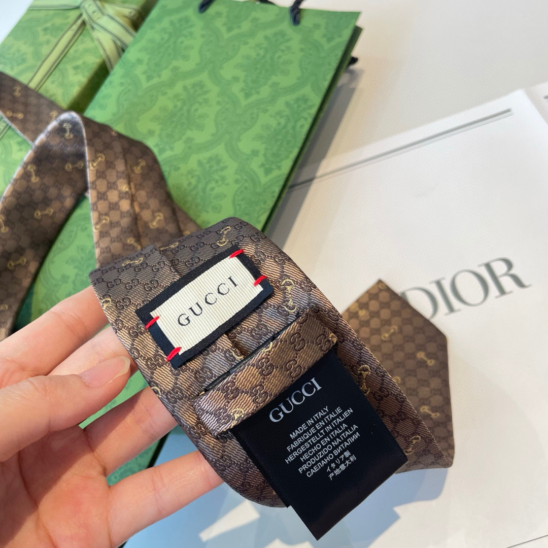 GG柄 ネクタイ ハイブランド調 結婚式 ホスト 衣装 高級シルク調 光沢 ネイビー - 画像 8