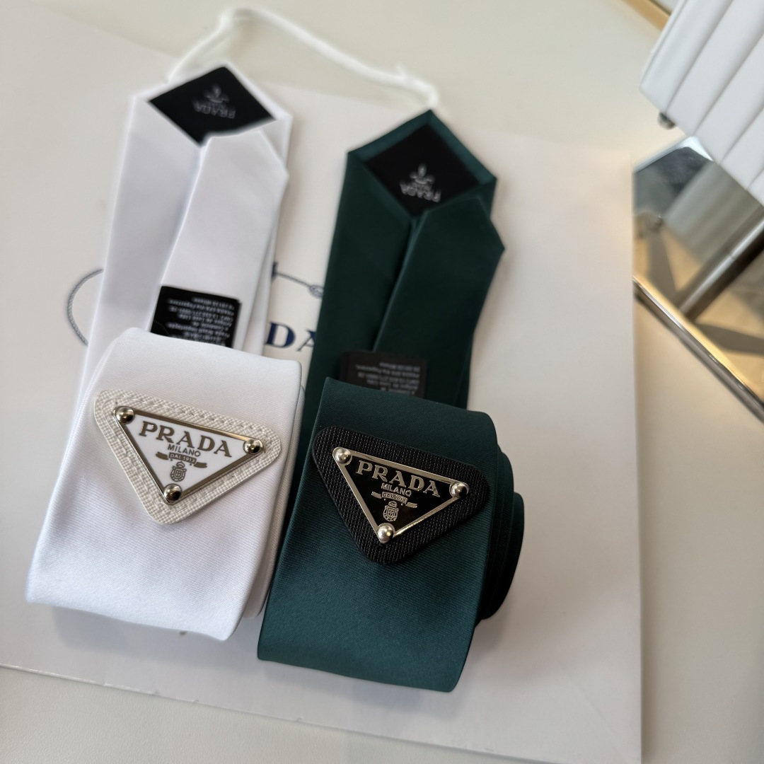 プレタポルテ風 ネクタイ プラダ調 プレゼント 衣装 高級シルク調 光沢 ホワイト - 画像 5