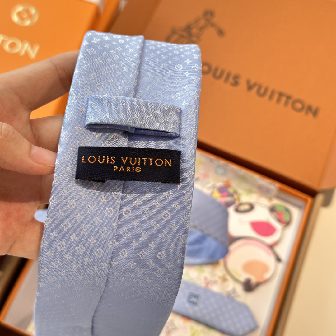 モノグラム柄 ネクタイ ルイヴィトン風 結婚式 ホスト 衣装 高級シルク調 光沢 ライトブルー - 画像 8