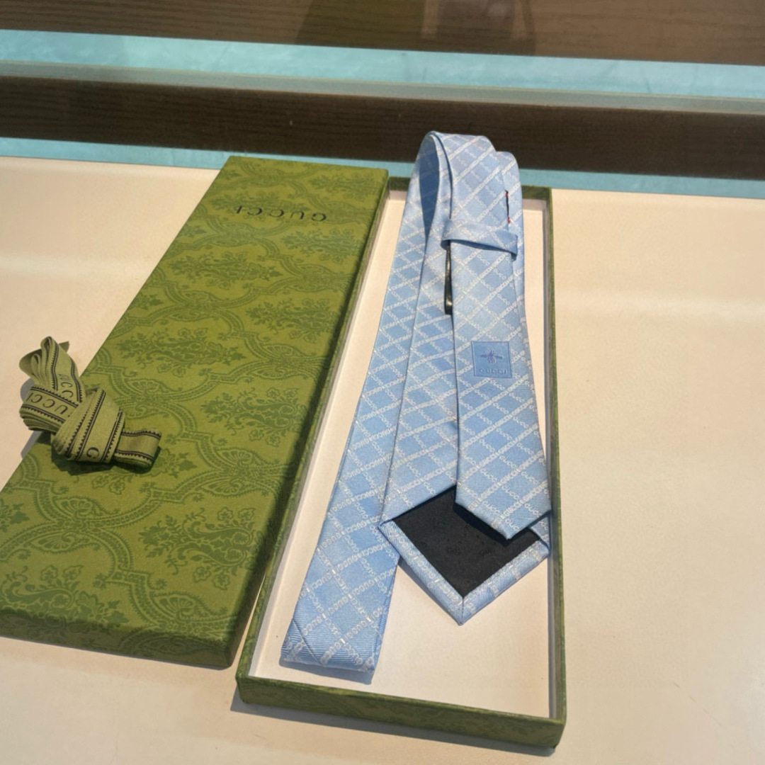 GG柄 ネクタイ グッチ調 結婚式 ホスト 衣装 高級シルク調 光沢 水色 - 画像 3