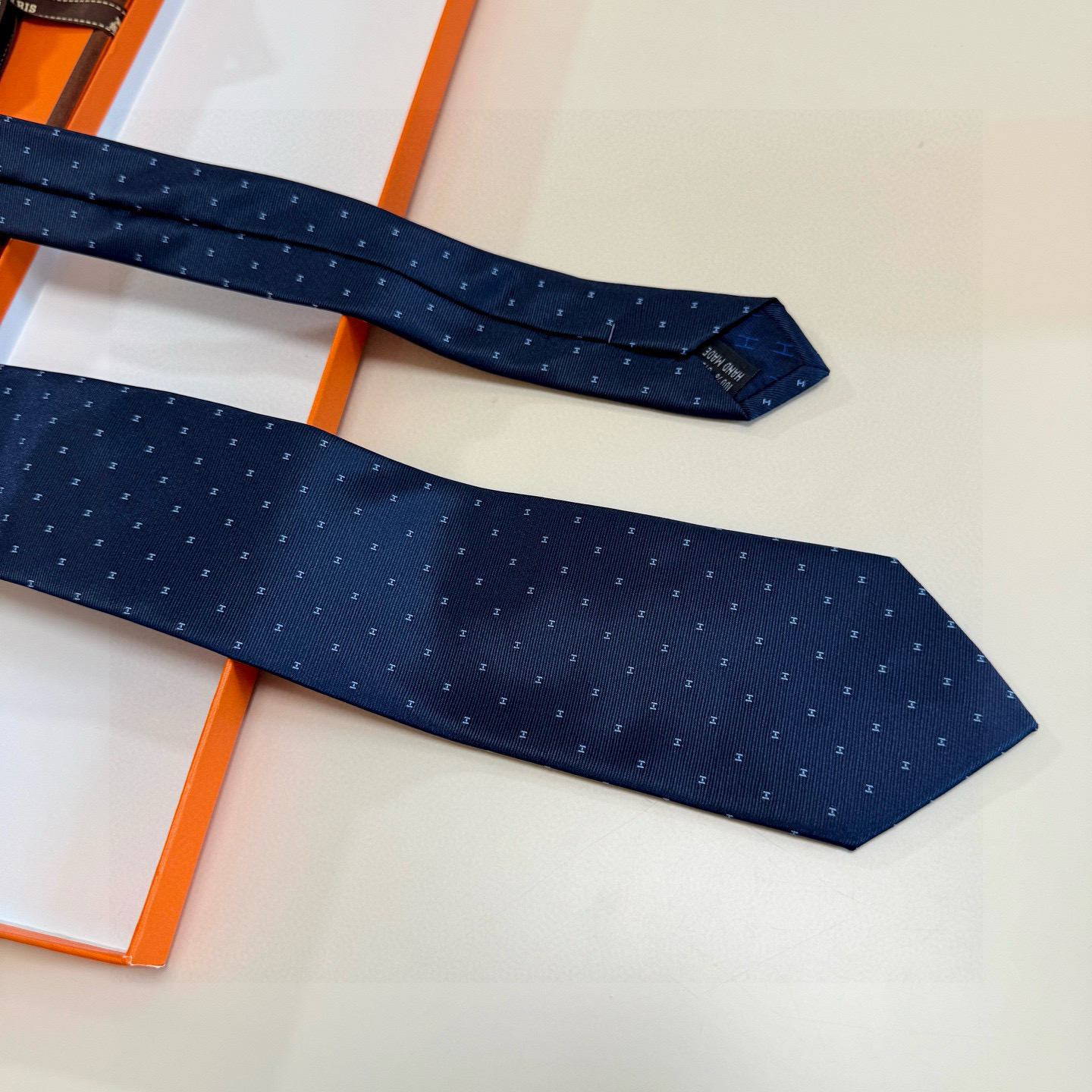 H織り ネクタイ ハイブランド調 結婚式 ホスト 衣装 高級シルク調 光沢 水色 - 画像 9