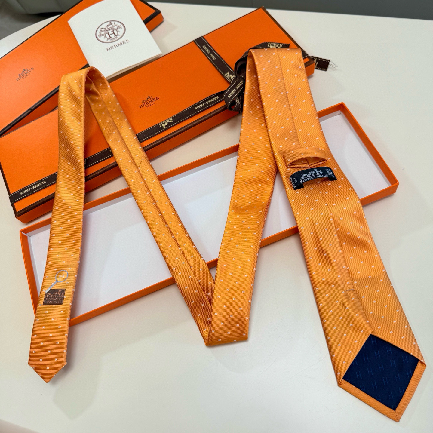H織り ネクタイ ハイブランド調 結婚式 ホスト 衣装 高級シルク調 光沢 橙色 - 画像 7