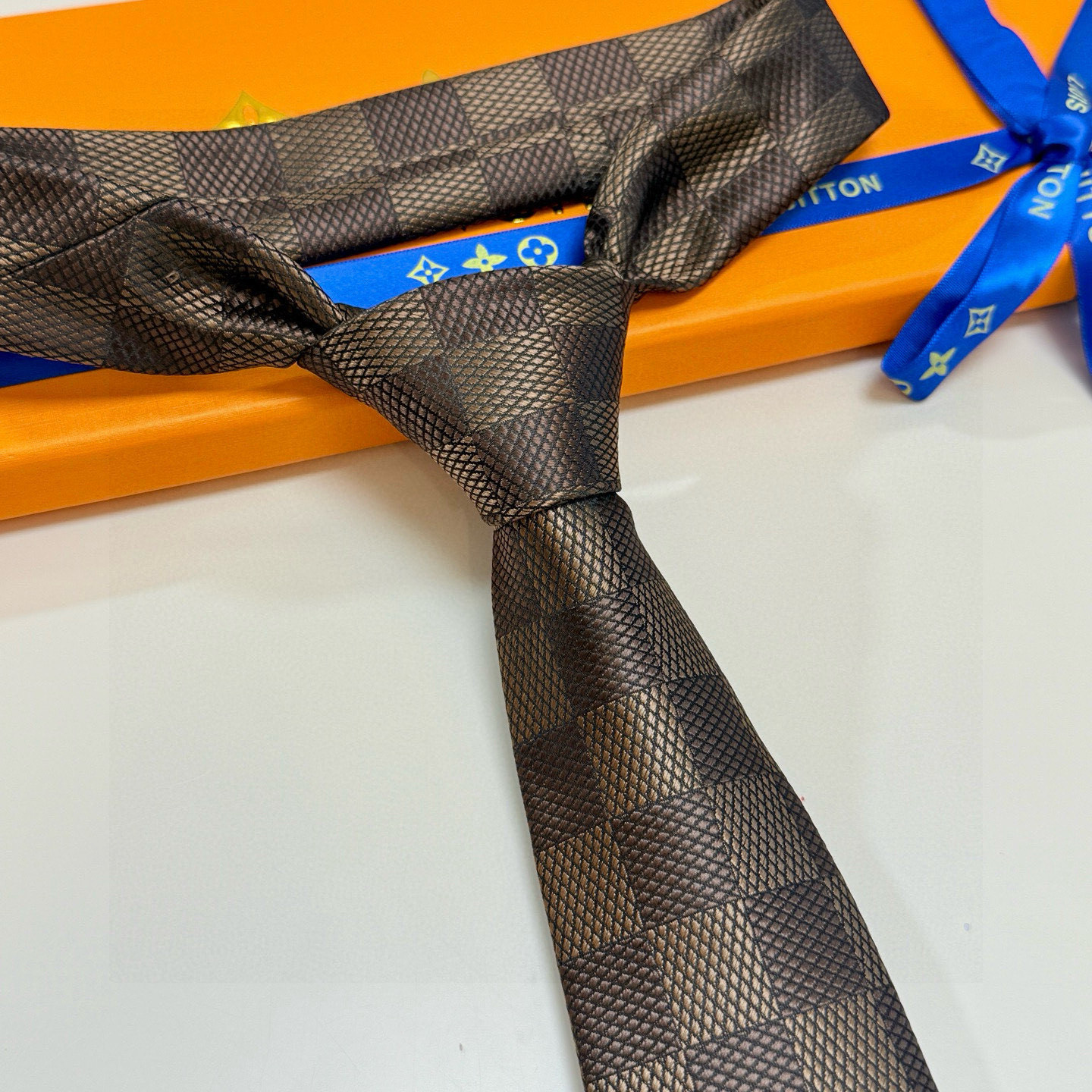 チェック柄 ネクタイ ルイヴィトン調 パーティ プレゼント 高級シルク調 光沢 ネイビー - 画像 2