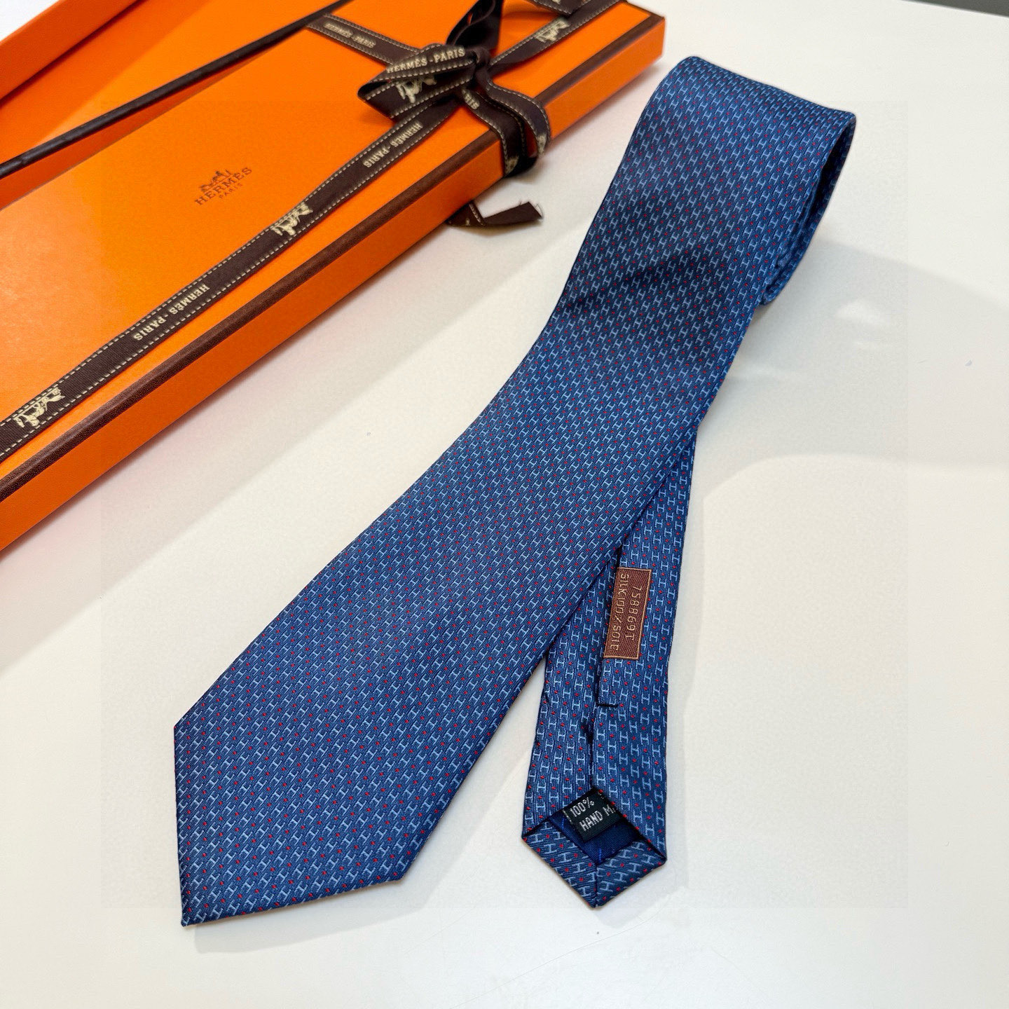 H織り ネクタイ ハイブランド調 結婚式 ホスト 衣装 高級シルク調 光沢 ネイビー - 画像 6