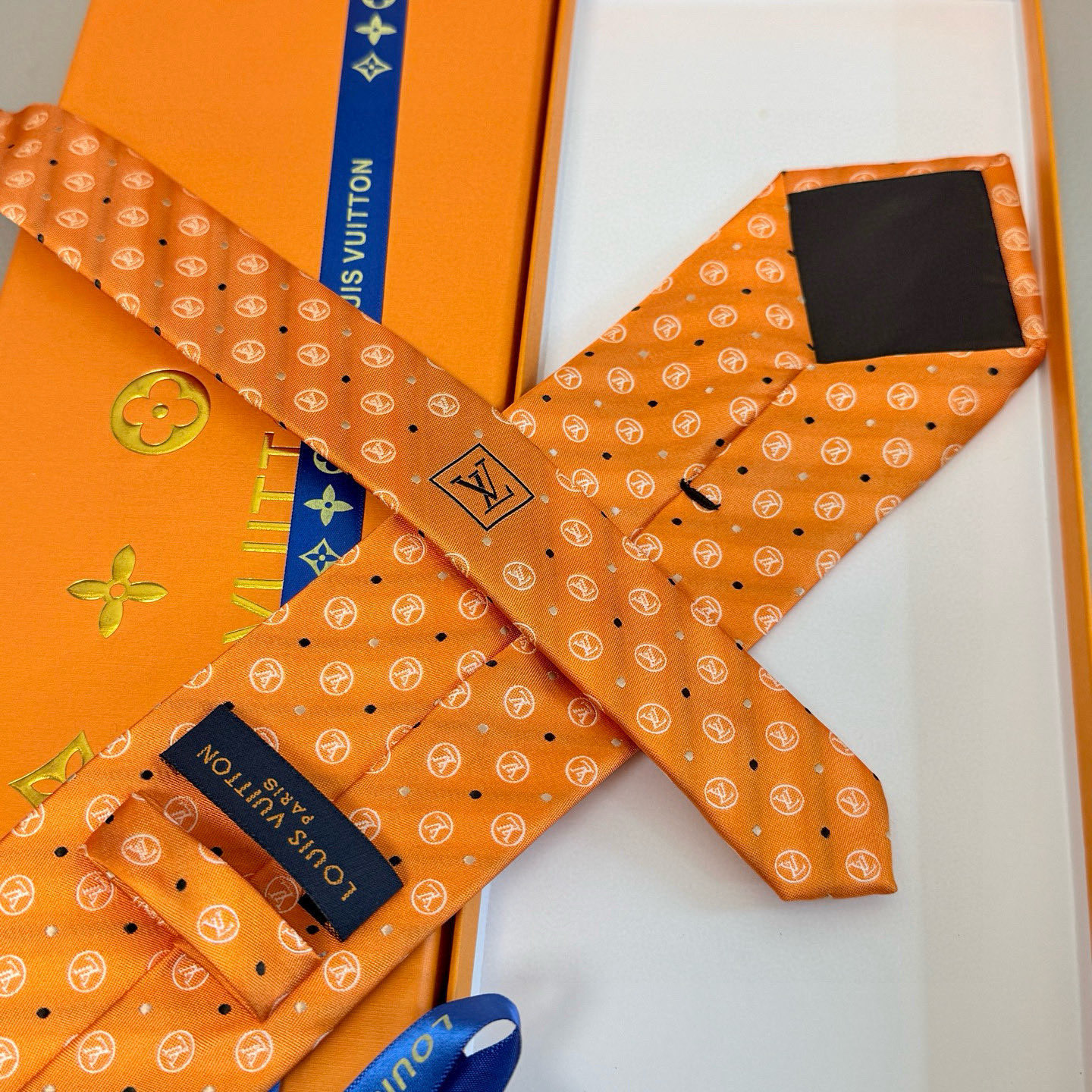 モノグラム柄 ネクタイ ルイヴィトン調 結婚式 ホスト 衣装 高級シルク調 光沢 ライトブルー - 画像 6
