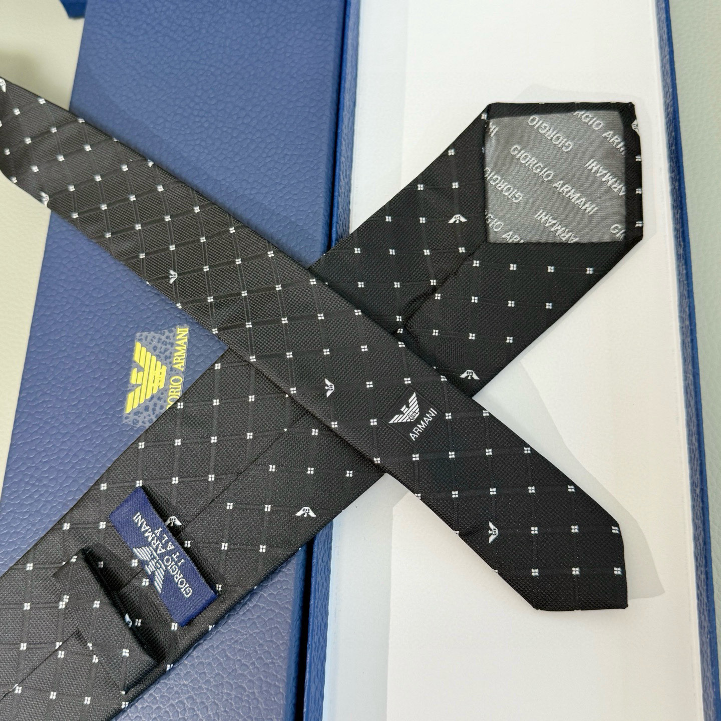 エンポリオアルマーニ風 ネクタイ ホスト パーティ 結婚式 高級シルク調 光沢 黒 - 画像 6