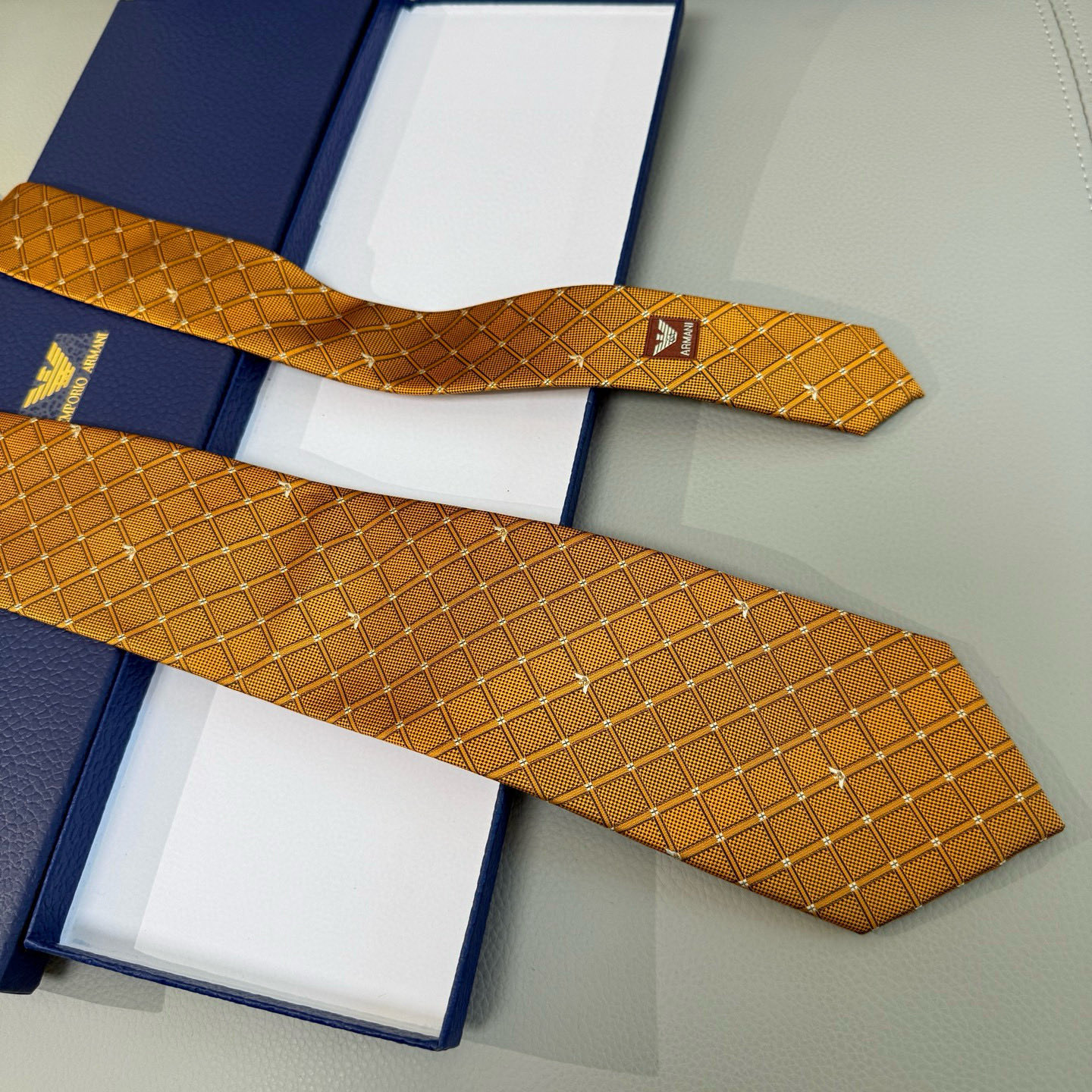 エンポリオアルマニ風 ネクタイ メンズ ホスト 衣装 パーティ 100%シルク調 光沢 ゴールド - 画像 6