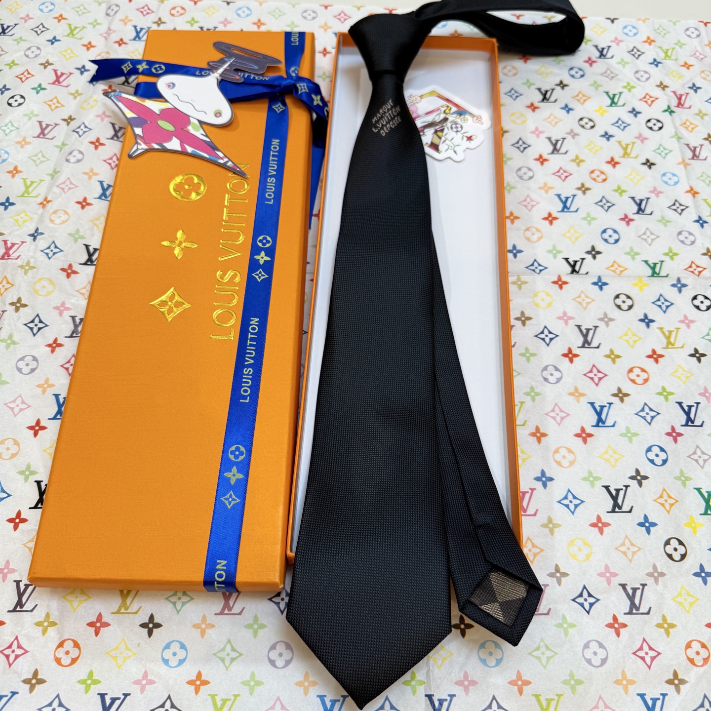 ロエベ風 GG柄 ネクタイ ホスト 衣装 パーティー 高級シルク調 光沢 黒色 - 画像 8