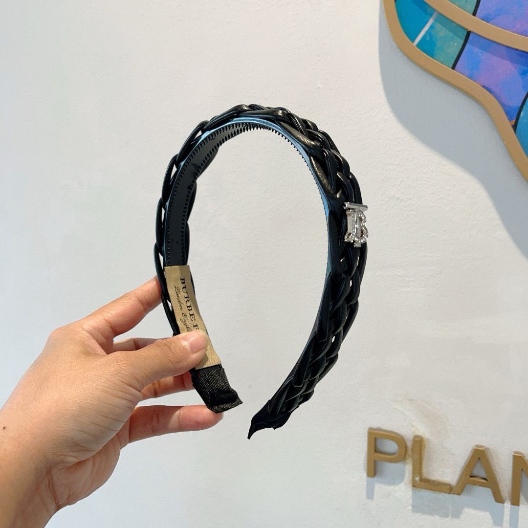 BURBERRY バーバリー ヘアアクセサリー 本革 ブラック - 画像 1